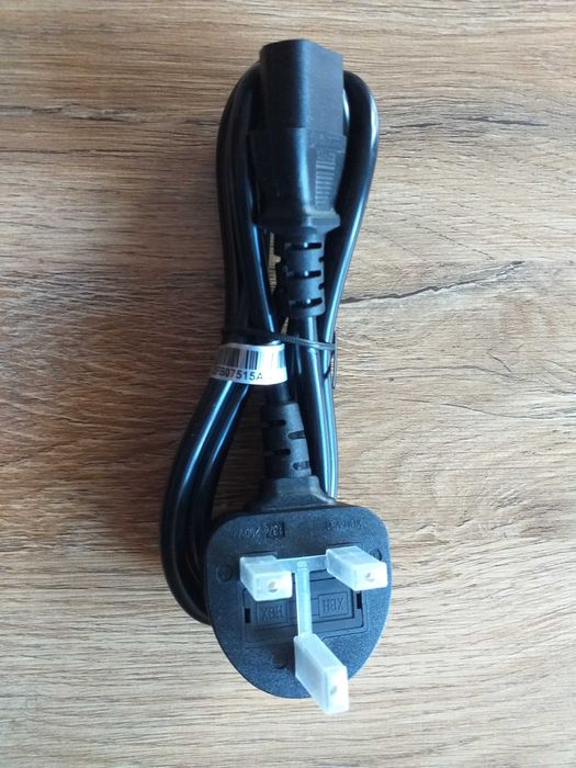 Przewód kabel zasilający z angielską wtyczką - nowy