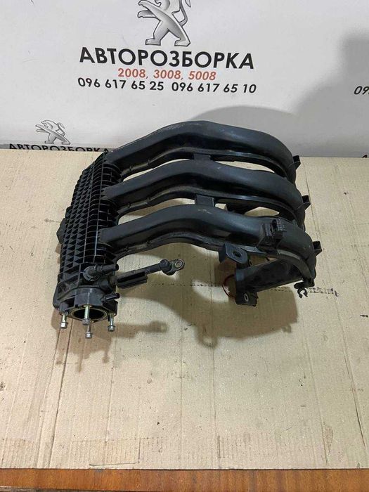 Впускний колектор пежо 2008 1.2