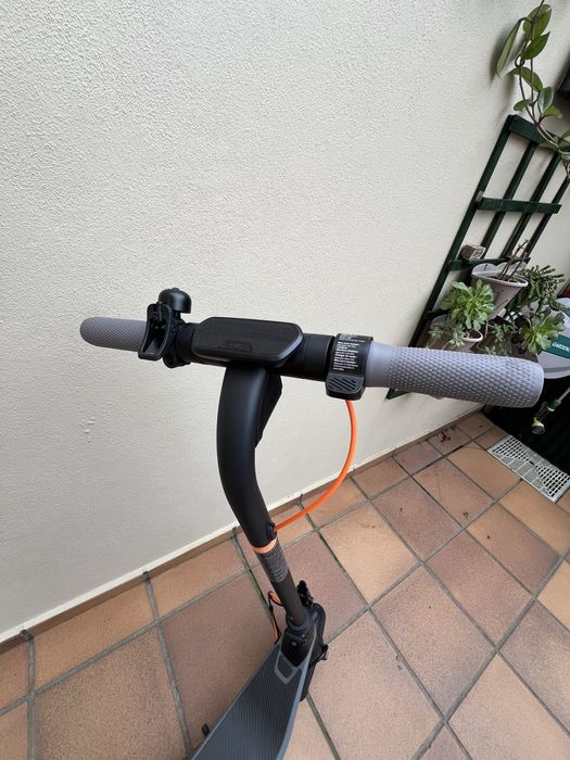 Trotinete Elétrica Segway E2 Plus