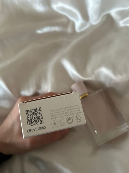 Burberry her perfumy