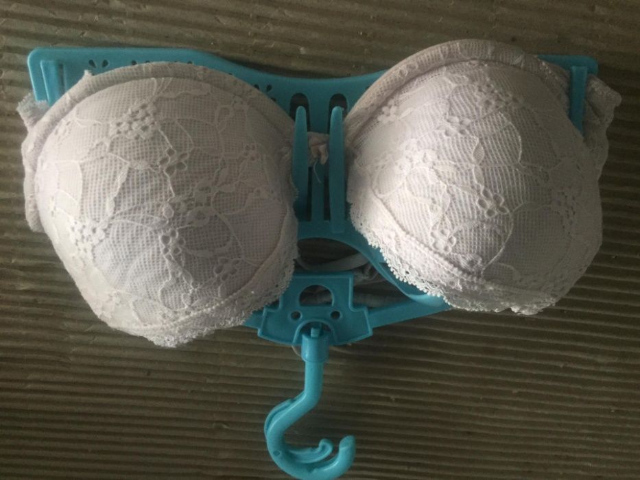 Cabide para secar roupa interior