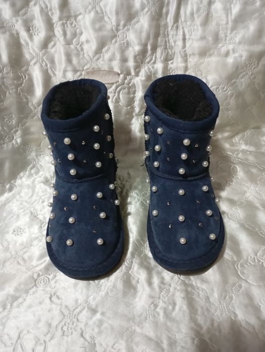Уггі з камінцями, золотисті термо чоботи  р. 28,26