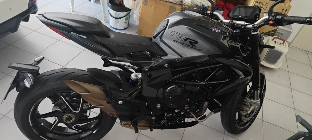 MV Agusta Brutale 800 RR - Única em PT