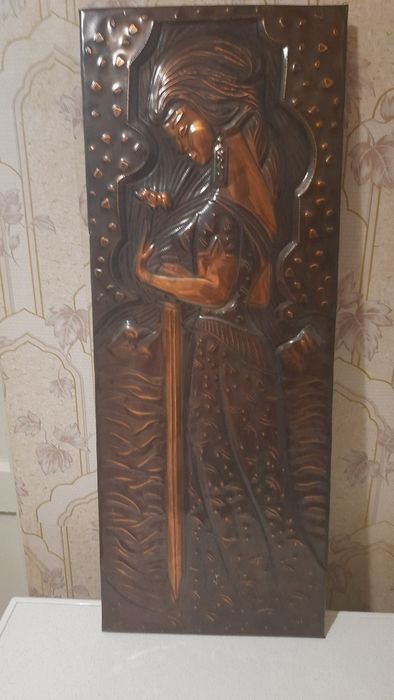 Чеканка "царица Тамара".