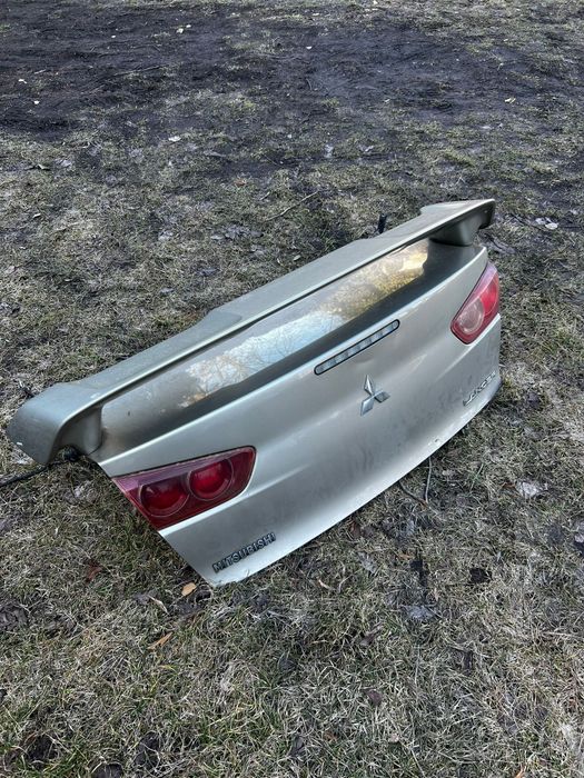 Mitsubishi Lancer Evo 8 spojler lotka klapa Oryginał
