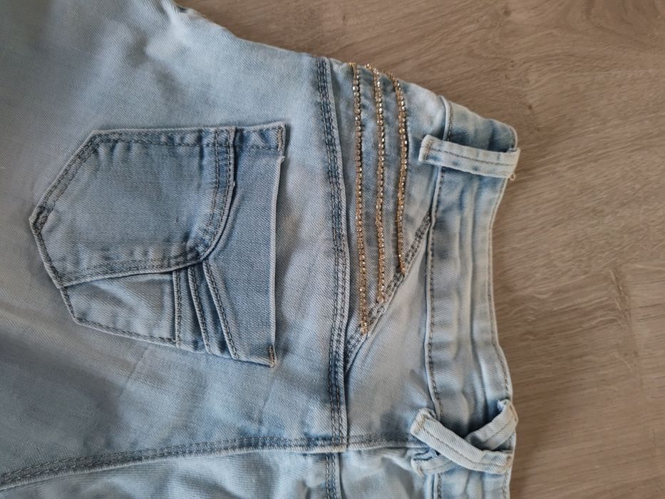 Dzinsy R. 26 długość 3/4