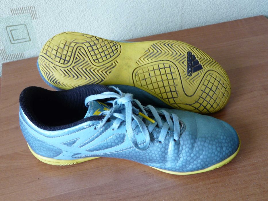 Adidasy firmy Adidas, 37 i 1/3 ( 23cm ), błękitne