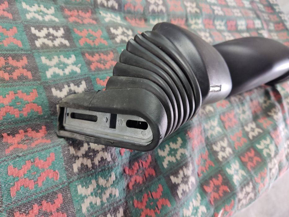 Зеркало заднего вида