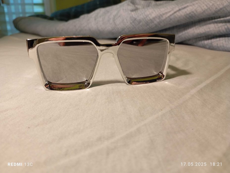 Nowe okulary przeciwsłoneczne