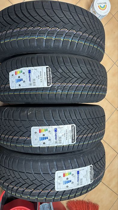 225/60/18 Semperit Speed Grip 5