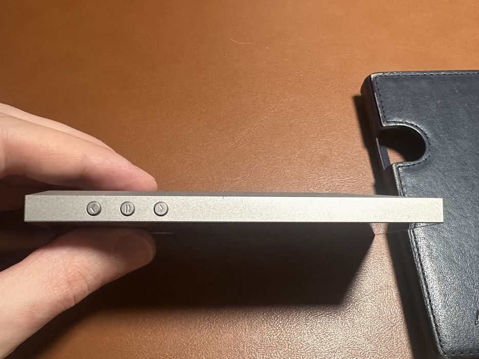 Продам плеєр Astell&Kern Jr