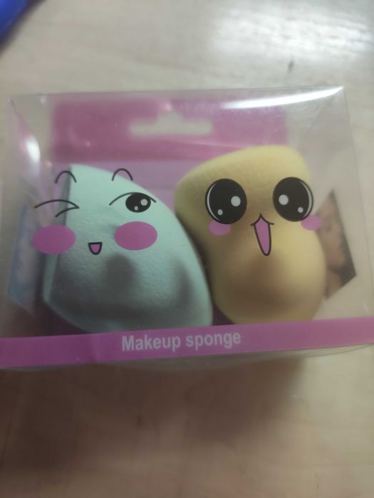 Спонжики для макияжа