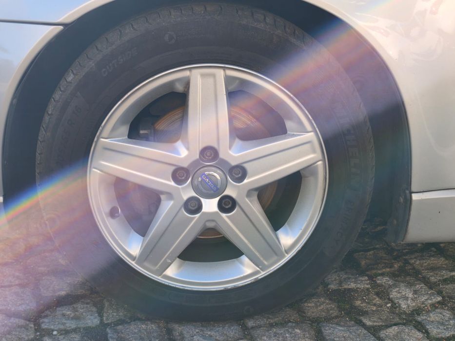 Volvo V50 diesel em bom estado