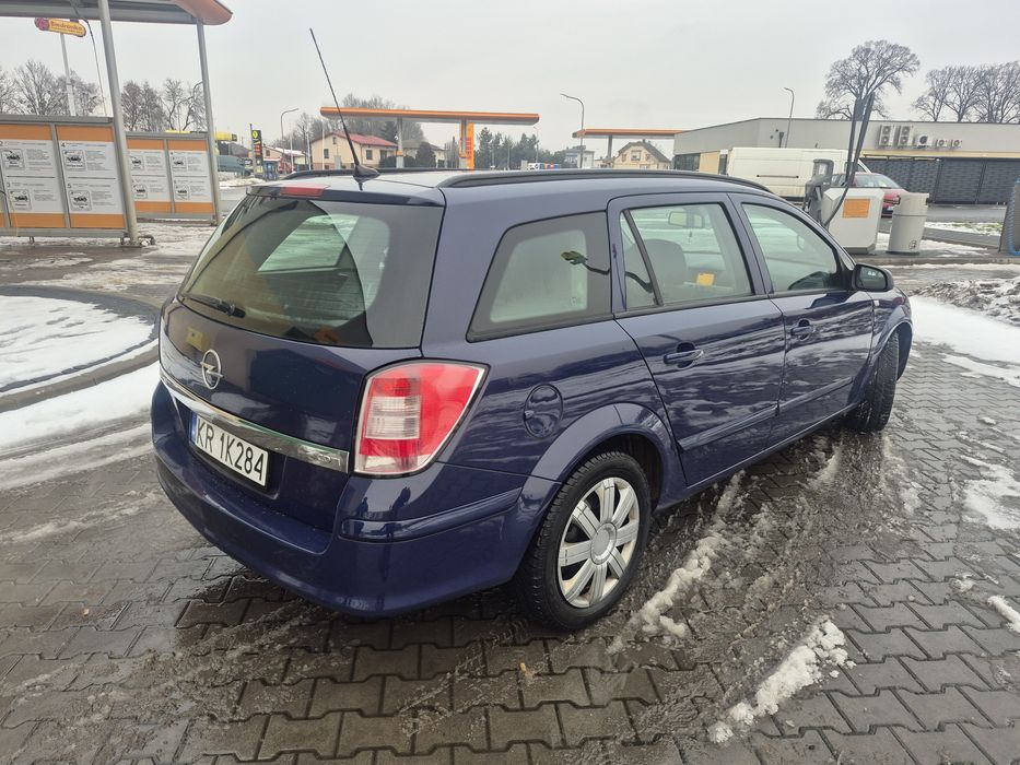 Opel Astra h 1,7cdi oplaty do 01.27