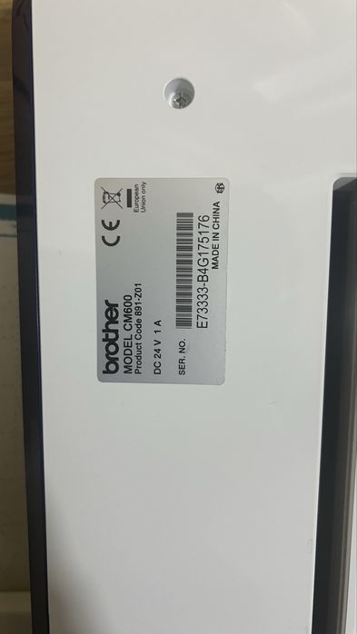 Продам ріжучий плотер Brother ScanNCut CM600
