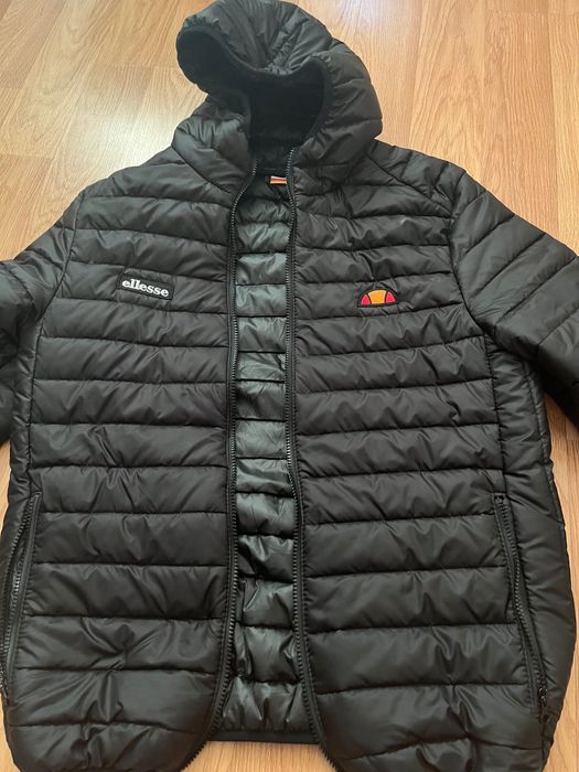 куртка ellesse s-m размер