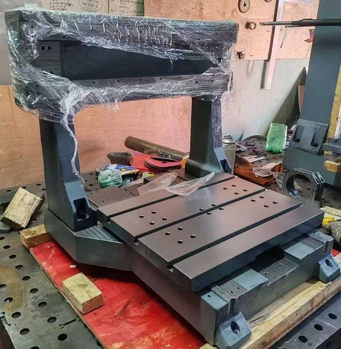 Чавунна станина для фрезерних верстатів ЧПУ, CNC 400х500х150