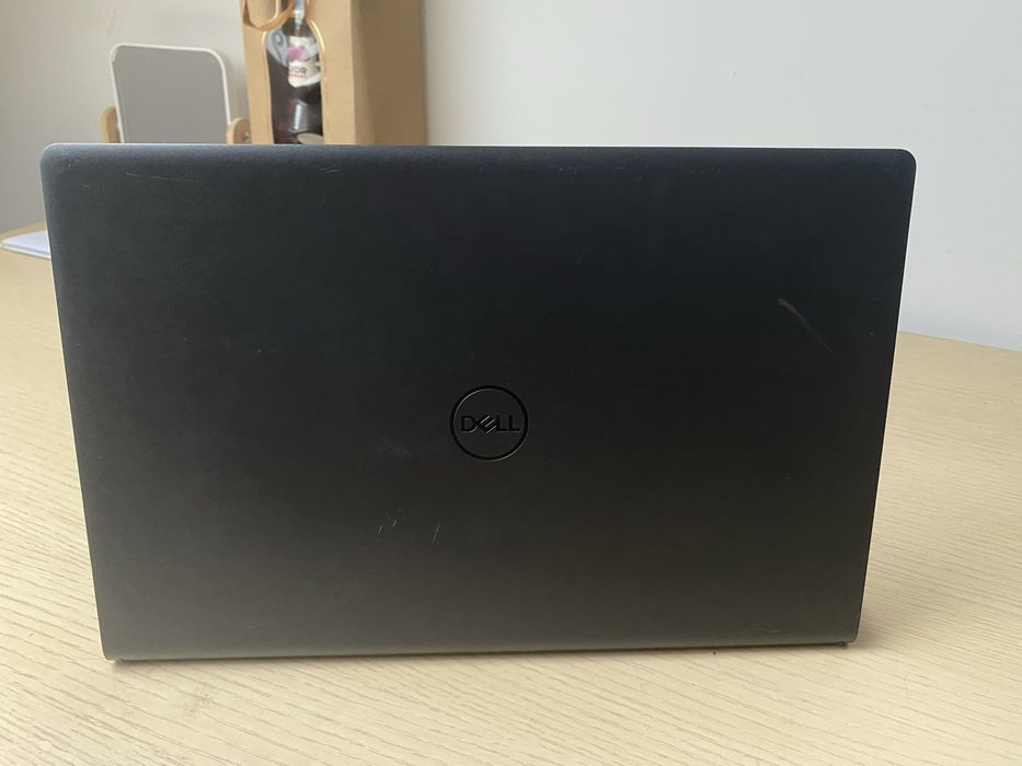 Laptop Dell Inspiron 15 3000