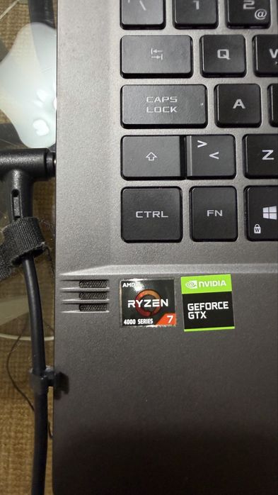 pc gamming ASUS ROG ZEPHYRUS G14