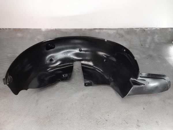 Cava roda trás esquerda PEUGEOT 3008 I (0U_)