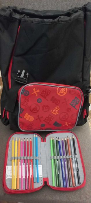 Шкільний рюкзак в наборі з пеналом для хлопчика