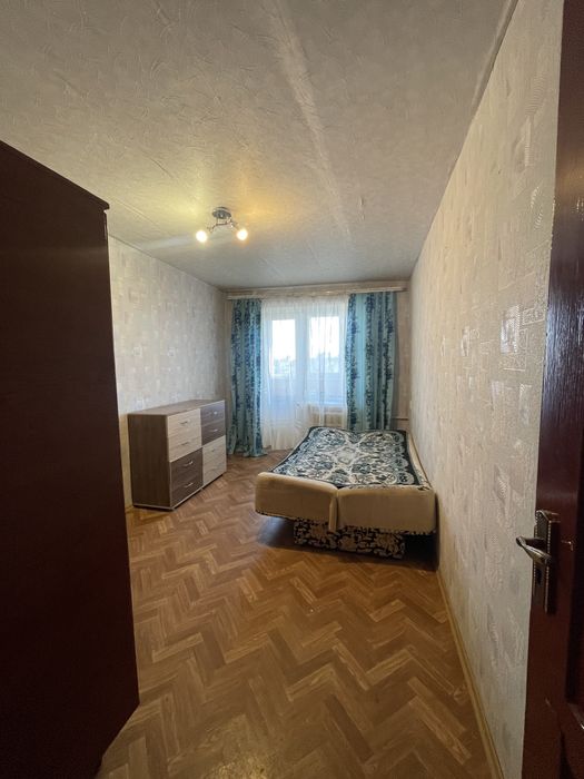 Сдаю 2- ком ж/м Комунар в жилом состоянии