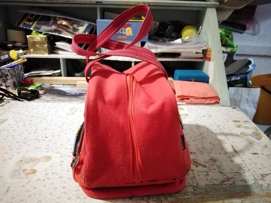 Vendo mala de transporte bom estado