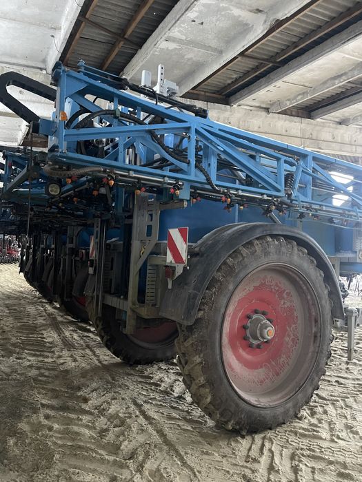 Оприскувач Lemken Primus 45