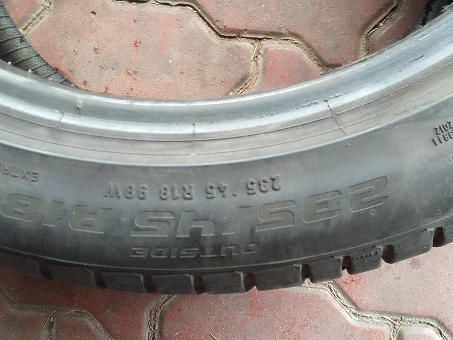 1 Opona letnia 235/45r18 PIRELLI 2020r