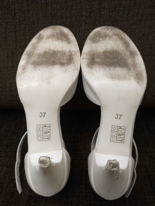 Buty ślubne rozm. 37