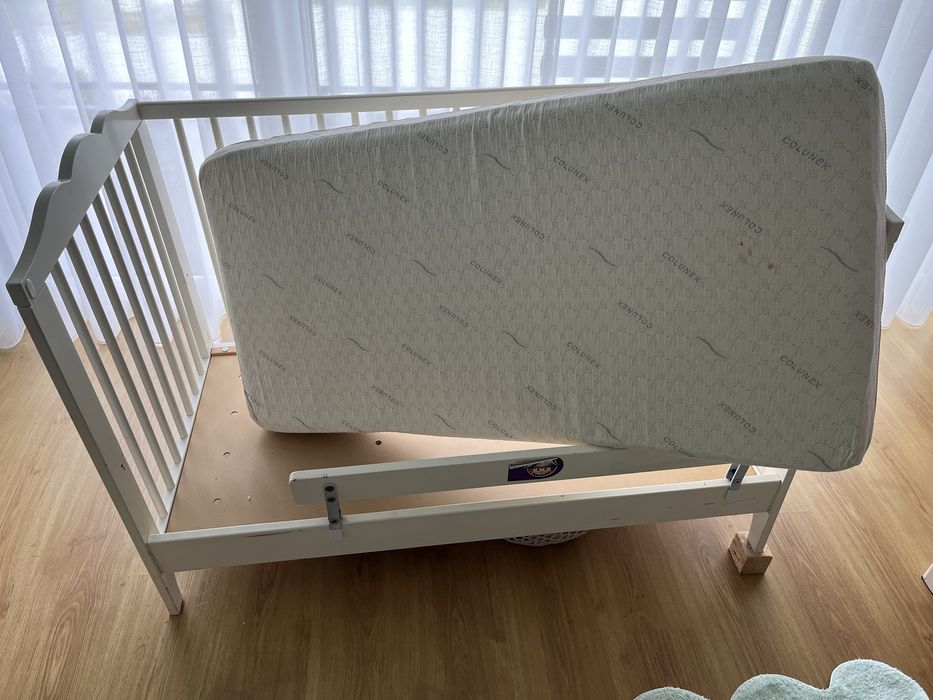 Berco de madeira IKEA - com colchão colunex