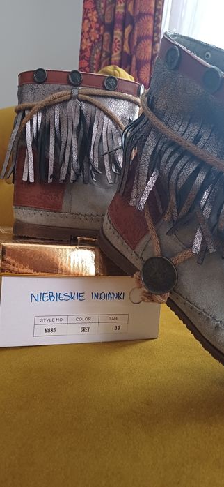 Botki buty damskie indiańskie boho z frędzlami