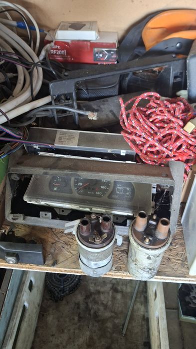 Alternator, gaźnik, aparat zapłonowy, rozrusznik fiat 126p, maluch