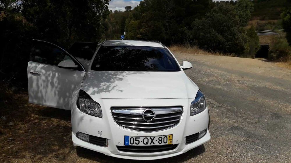 Opel Insignia Sports Tourer  160cv  Pack OPC — photo 2