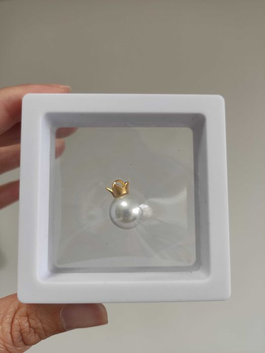 Zawieszka z perłą naturalną