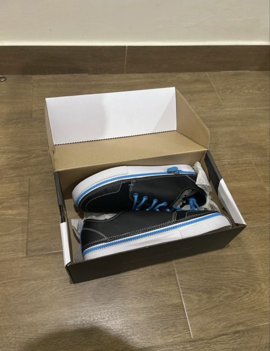 tenis zipz (preciso de vender urgentemente)