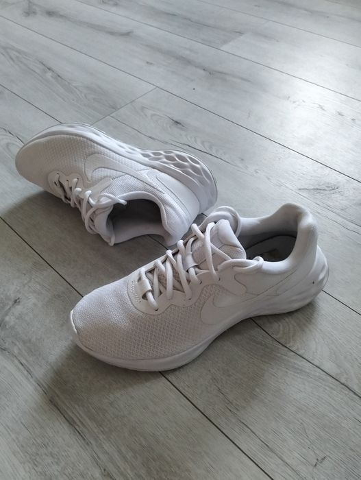 Жіночі красовки Nike 40р.25см