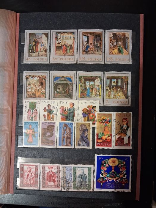 Klaser ze znaczkami z PRL, ok200szt