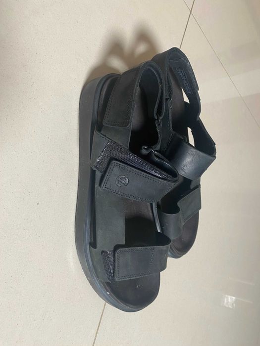 Sandały ECCO r. 42 skórzane czarne – wygodne