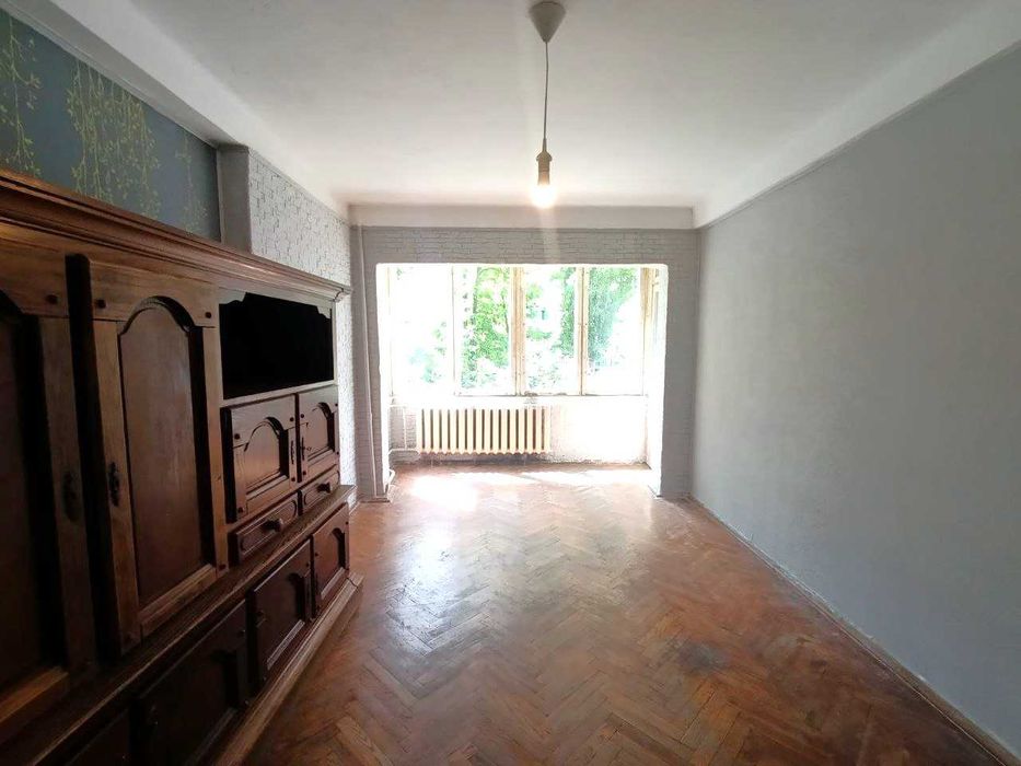 Без комісії! Продам 3к.кв. біля ст.м.Житомирська і Академмістечко!