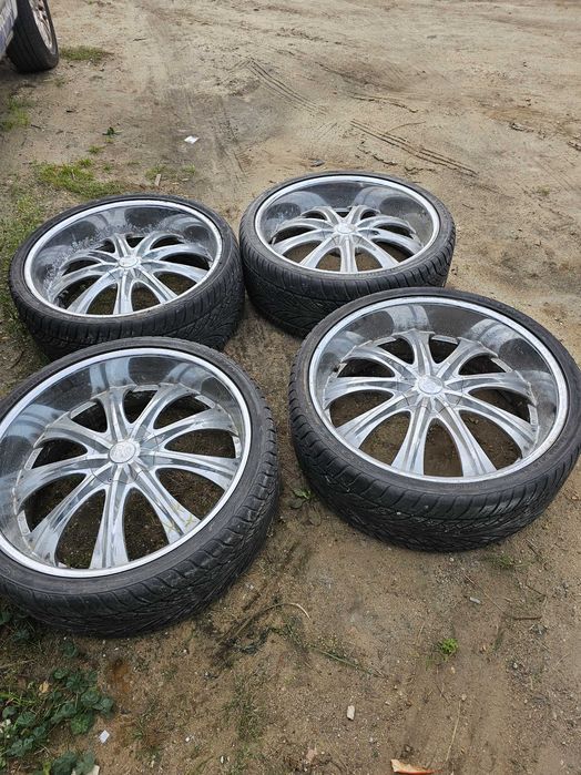 Felgi aluminiowe z Cadillac 26 cali z oponami – komplet 4 szt.