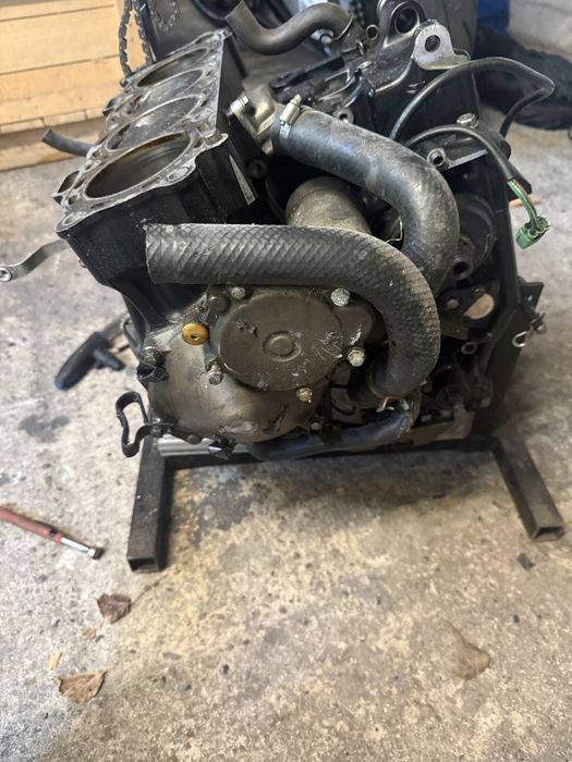 Двигун на разбор kawasakiZX10R 2004-2005