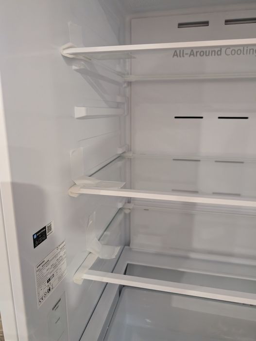 Frigorífico Combinado Samsung - 344L - Branco - Novo c/garantia