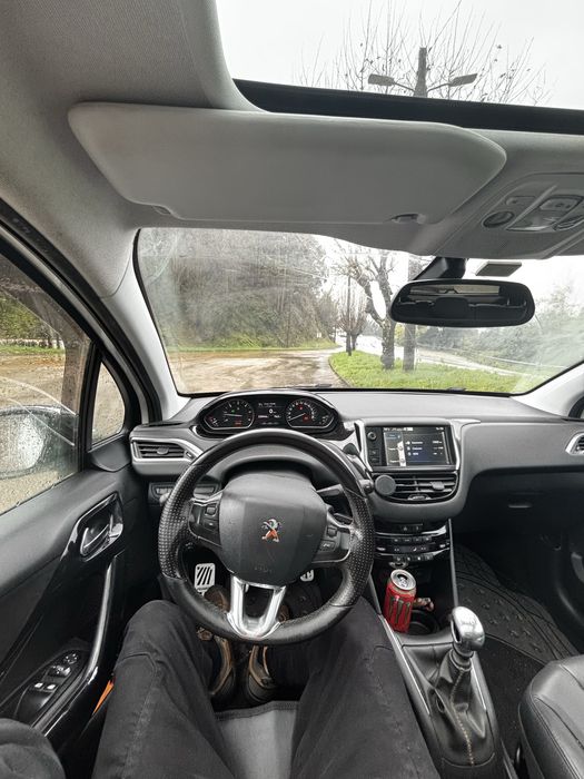 Peugeot 208 1.6 e-hdi