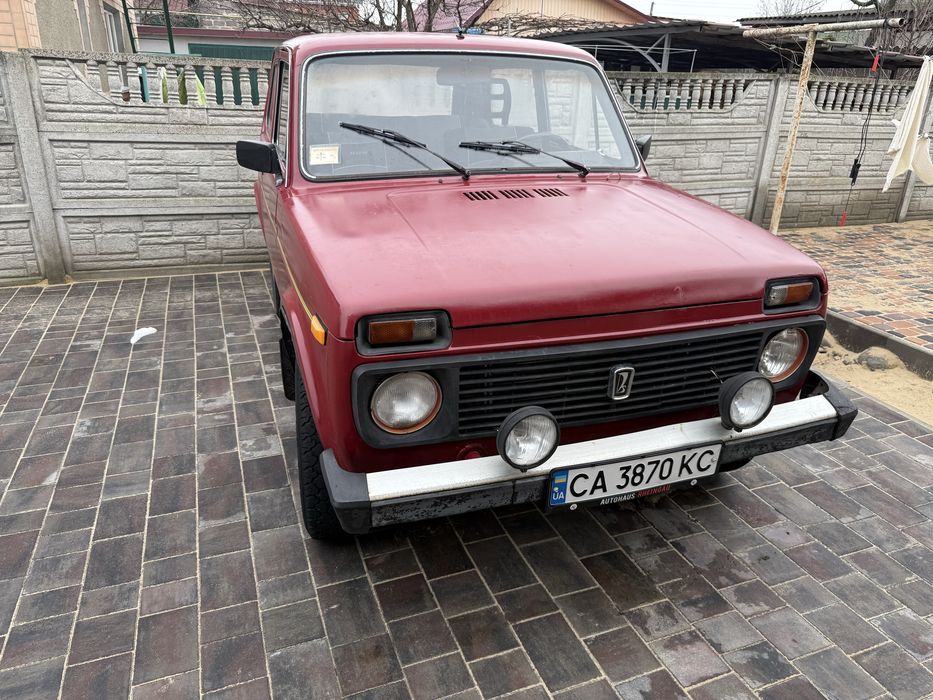 Продам Ниву 2121