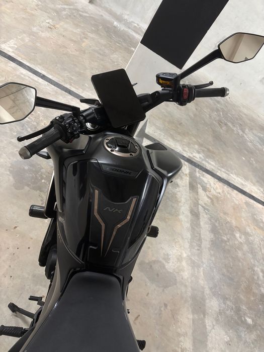 CF Moto 800NK como nova