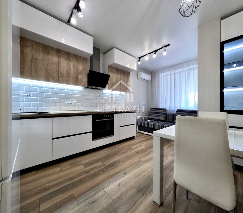 Продам уютную и стильную  2к квартиру ЖК  "Пролисок" ! 65м2 (22020)