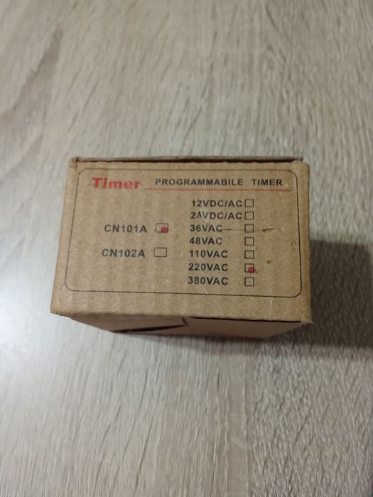 Electronic Timer Switch, Programmable with LCD Display64552223832450122