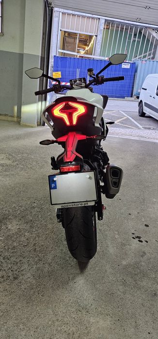 450NK CFMOTO como nova