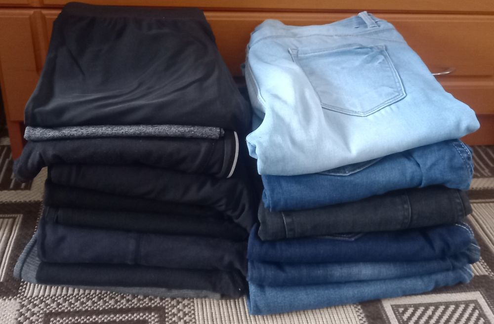 Джинси / штани/ лосіни  жіночі